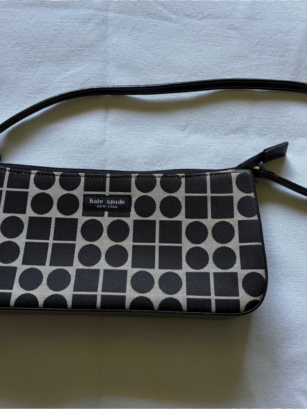 kate spade Black & White Geo Print Wristlet Shoulder Bag